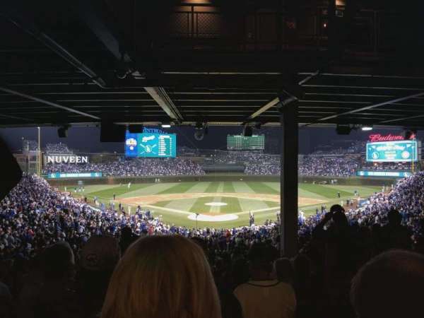 Wrigley Field, bloc: 217, rangée: 17, place: 21