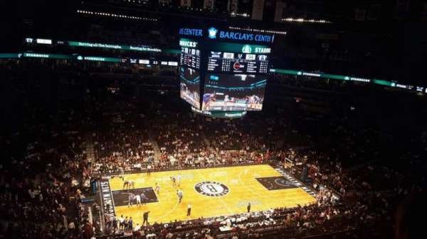 Barclays Center, bloc: 210, rangée: 5, place: 6
