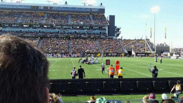 Hamilton Stadium, bloc: 114, rangée: 3, place: 30