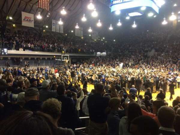 Hinkle Fieldhouse, bloc: 121, rangée: 11, place: 12