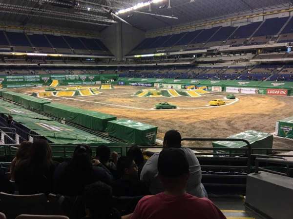 Alamodome, bloc: 128, rangée: 24, place: 1