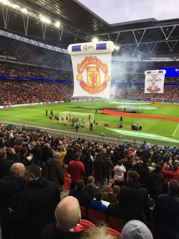 Wembley Stadium, bloc: 110, rangée: 30, place: 223