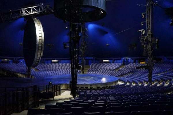 Cirque Du Soleil - Luzia, bloc: 205, rangée: R, place: 19