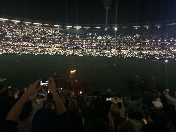 Melbourne Cricket Ground, bloc: M46, rangée: O, place: 9