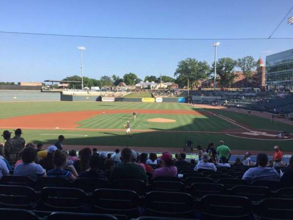 Segra Park, bloc: 104, rangée: X, place: 9