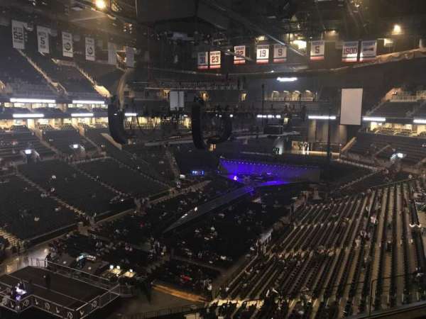 Barclays Center, bloc: 213, rangée: 3, place: 8