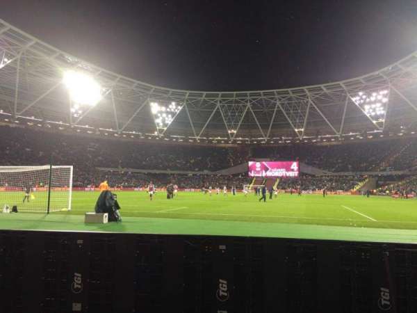 London Stadium, bloc: 153, rangée: 1, place: 534