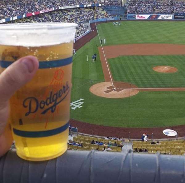 Dodger Stadium, bloc: 6RS, rangée: A, place: 18