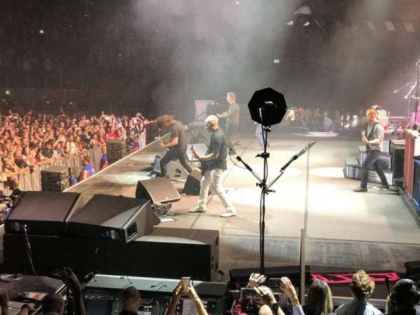 The O2, London, bloc: 113, rangée: J, place: 421