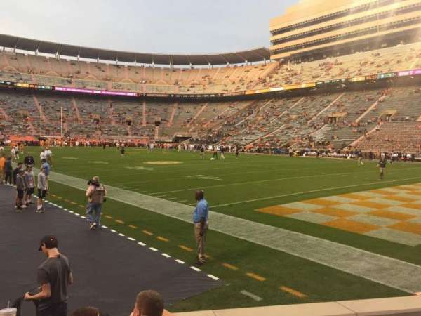 Neyland Stadium, bloc: P, rangée: 5, place: 1