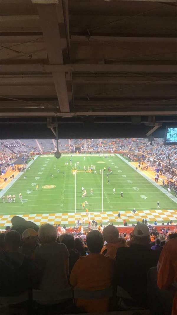 Neyland Stadium, bloc: Y8, rangée: 57, place: 19