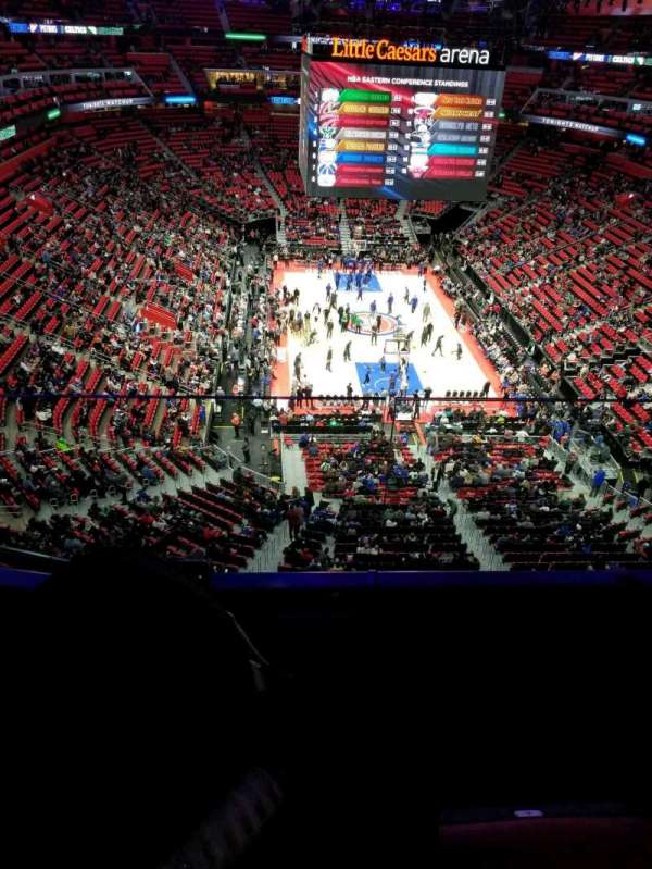 Little Caesars Arena, bloc: 220, rangée: 2, place: 4