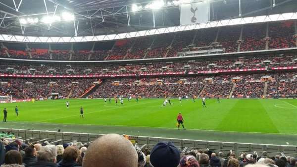 Wembley Stadium, bloc: 142, rangée: 17, place: 256