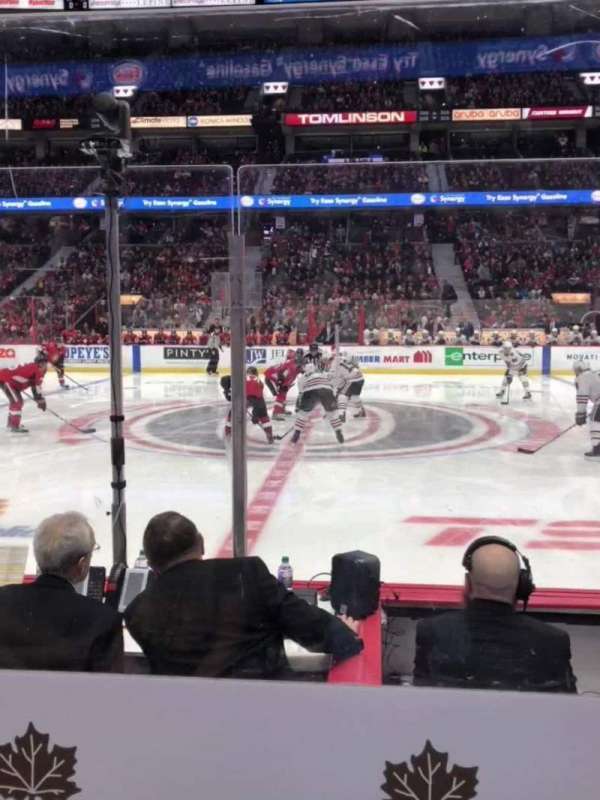 Canadian Tire Centre, bloc: 116, rangée: D, place: 7