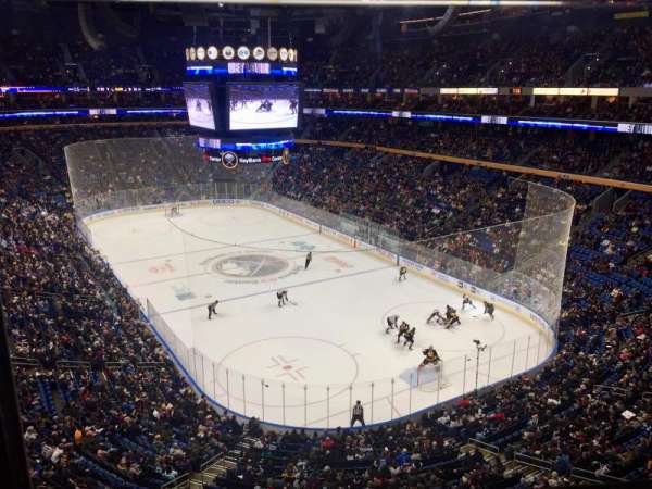 KeyBank Center, bloc: 301, rangée: 1, place: 11