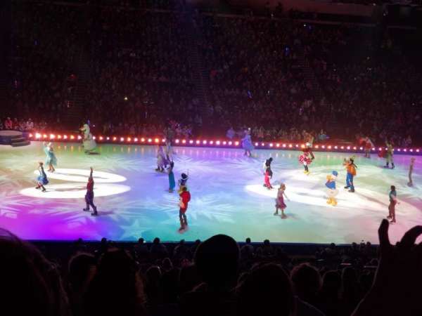 Gas South Arena, bloc: 104, rangée: Y, place: 13