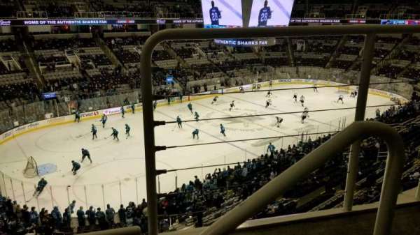 SAP Center, bloc: 218, rangée: 2, place: 2