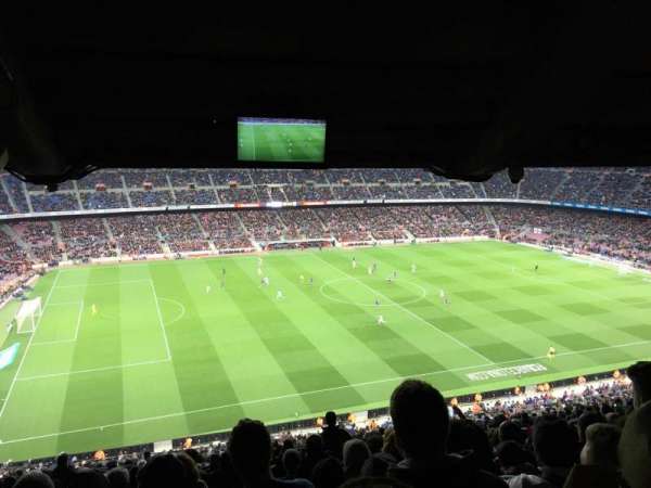 Camp Nou, bloc: 331, rangée: 35, place: 18