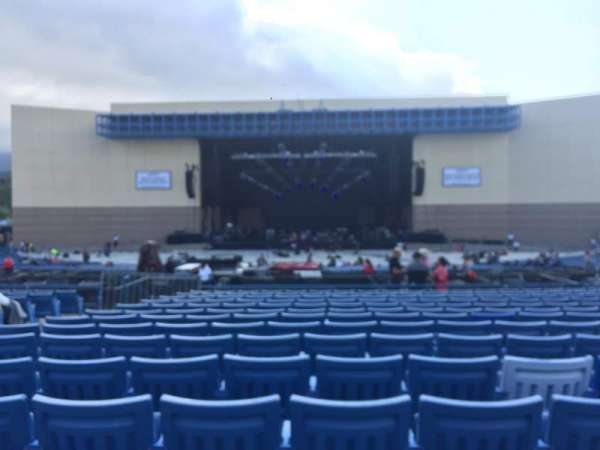 Glen Helen Amphitheater, bloc: Loge 6, rangée: P, place: 40