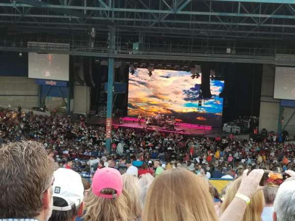 American Family Insurance Amphitheater, bloc: 13, rangée: AA, place: 7
