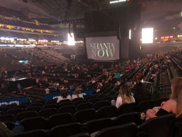 American Airlines Center, bloc: 110, rangée: V, place: 12