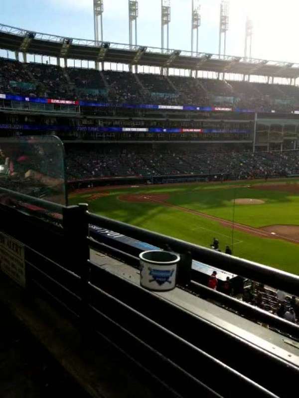 Progressive Field, bloc: 336, rangée: A, place: 8