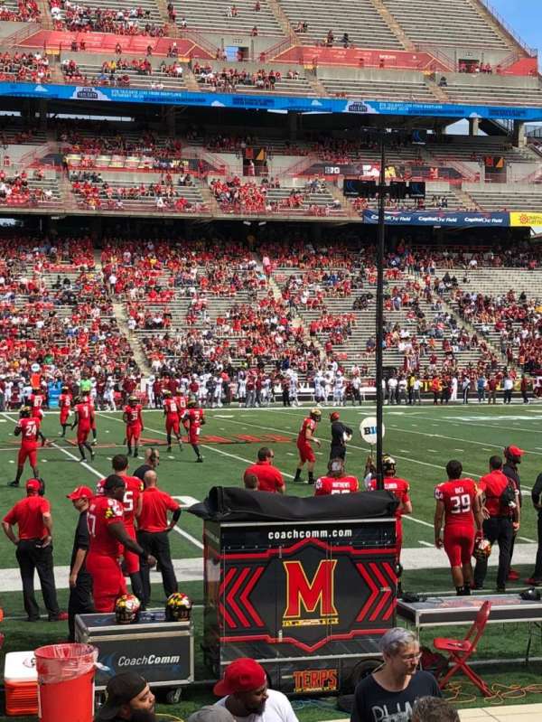 SECU Stadium, bloc: 24, rangée: J, place: 29