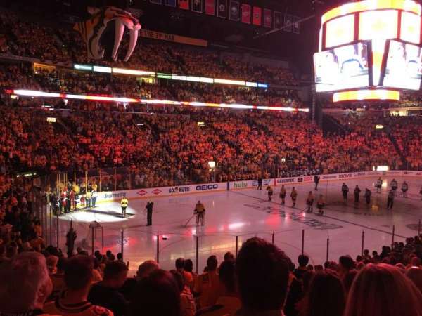 Bridgestone Arena, bloc: 103, rangée: G, place: 19