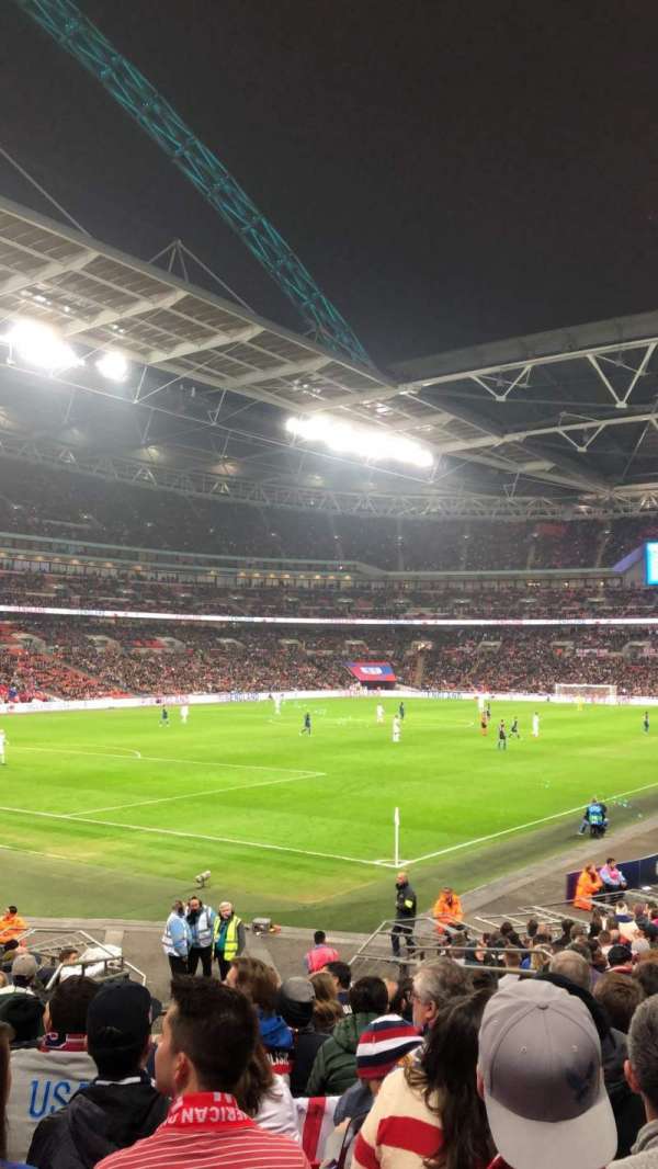 Wembley Stadium, bloc: 130, rangée: 22, place: 192