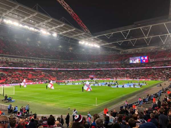 Wembley Stadium, bloc: 130, rangée: 22, place: 192