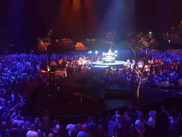 Ziggo Dome, bloc: 107, rangée: 4, place: 229