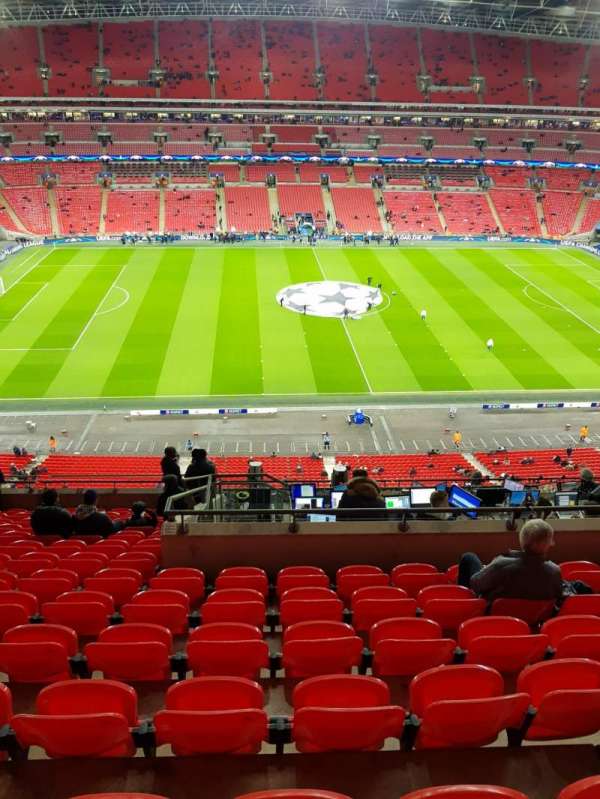 Wembley Stadium, bloc: 528, rangée: 14, place: 27