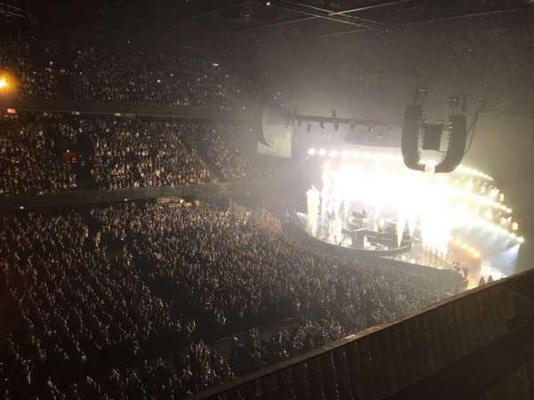 Ziggo Dome, bloc: 204, rangée: 1, place: 99