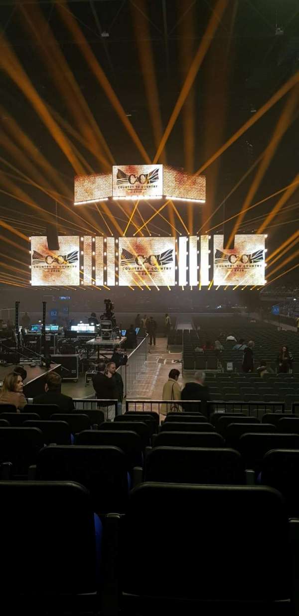 The O2, London, bloc: 107, rangée: E, place: 214/5