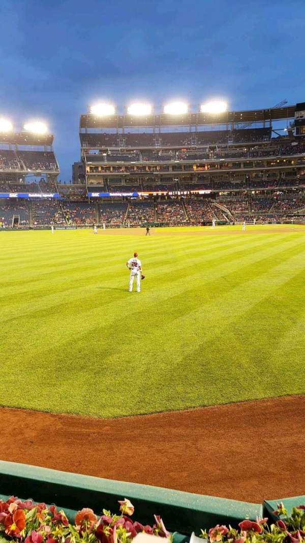 Nationals Park, bloc: 103, rangée: A, place: 1