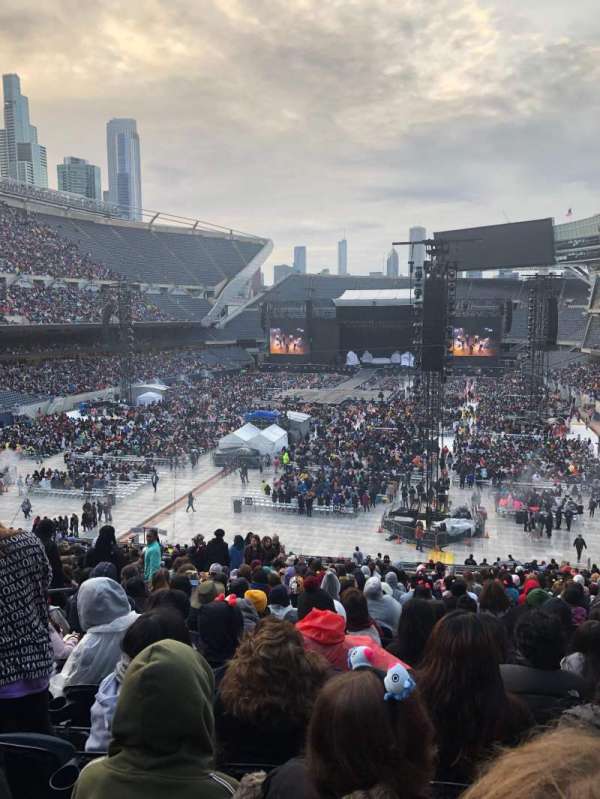 Soldier Field, bloc: 220, rangée: 21, place: 7