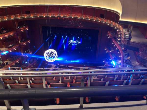 Prudential Hall at the New Jersey Performing Arts Center, bloc: Tier 4, rangée: G, place: 142