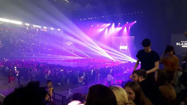 AO Arena, bloc: 113, rangée: H, place: 22