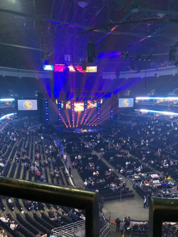 Honda Center, bloc: 404, rangée: A, place: 2
