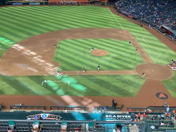 Chase Field, bloc: 221, rangée: 9