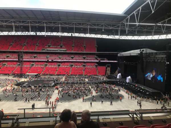 Wembley Stadium, bloc: 251, rangée: 6, place: 279