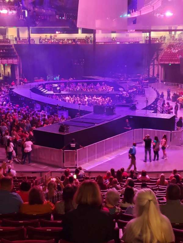 Colonial Life Arena, bloc: 118, rangée: 22, place: 24