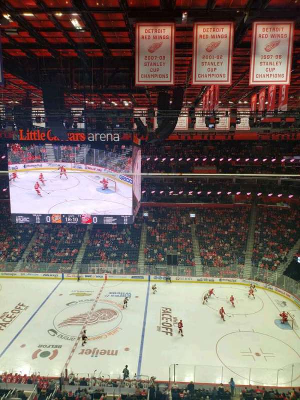 Little Caesars Arena, bloc: 226, rangée: 1, place: 1
