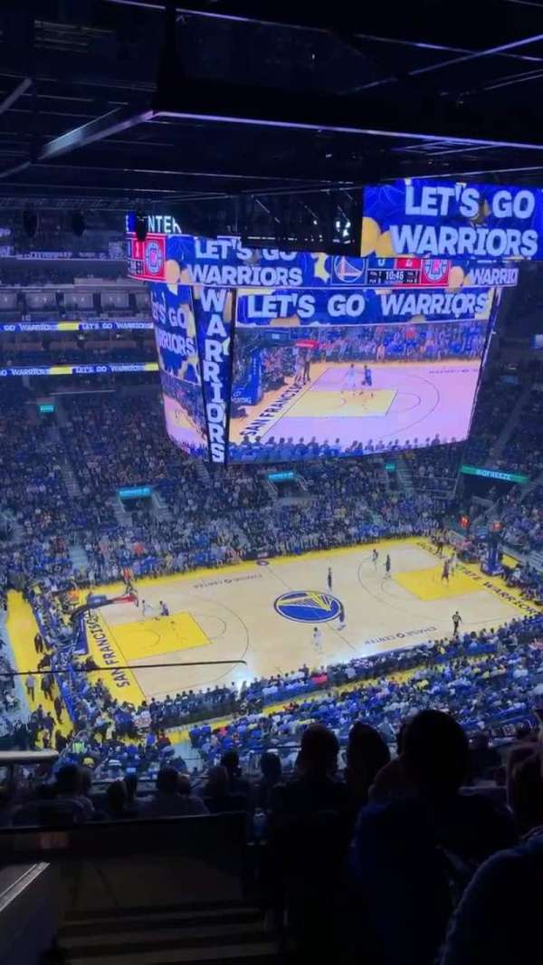 Chase Center, bloc: 208, rangée: 14, place: 19