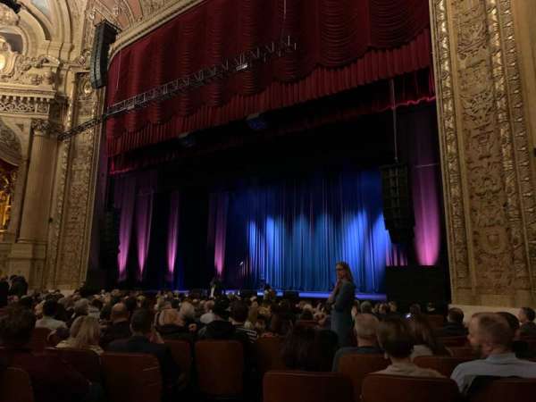 Chicago Theatre, bloc: MNFL2R, rangée: C, place: 208