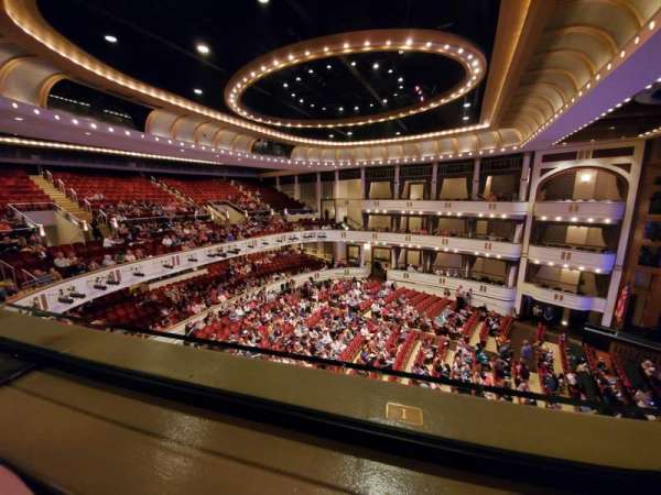 Mahaffey Theatre, bloc: Box 34, rangée: 1, place: 1