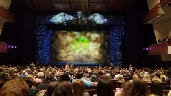 Robinson Performance Hall, bloc: Orchestra, rangée: U, place: 213