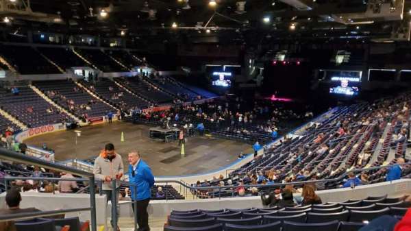 Blue Cross Arena, bloc: 218, rangée: J, place: 13