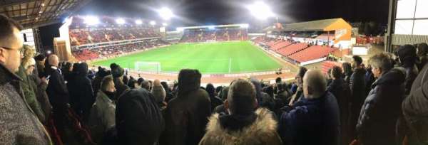 Oakwell Stadium, bloc: NS2, rangée: BB, place: 30