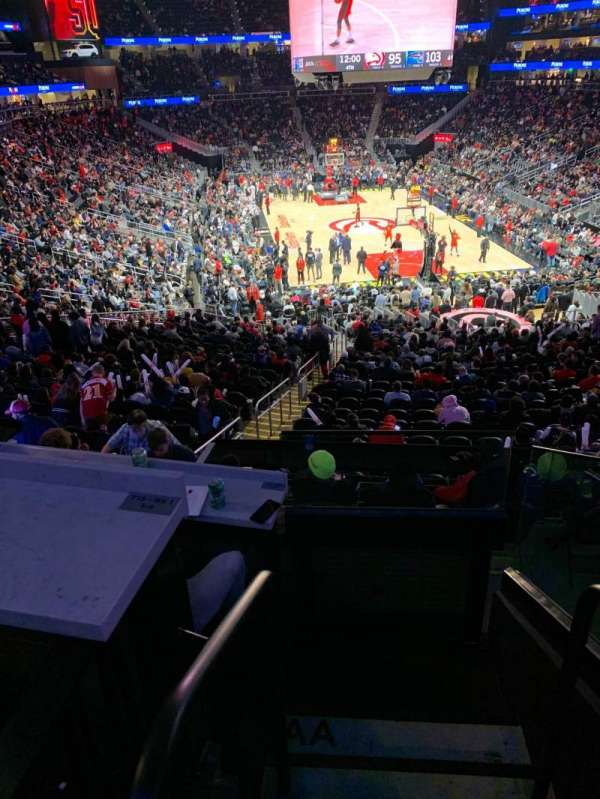 State Farm Arena, bloc: T15, rangée: BX3, place: 1